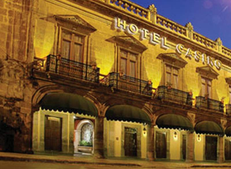 Hotel Casino Морелия Экстерьер фото